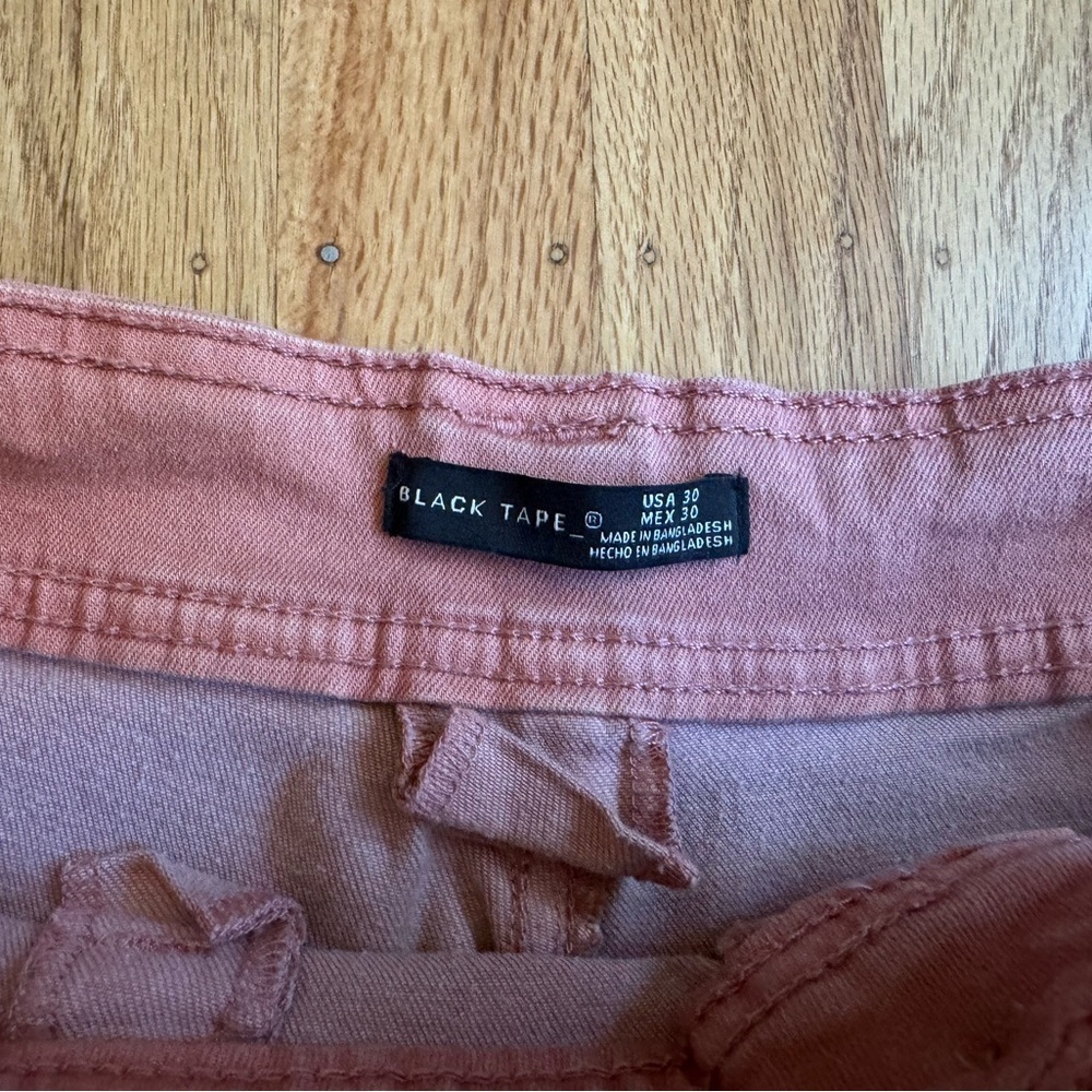 Black Tape_ High Rise Culotte Jeans - Picture 5 of 9
